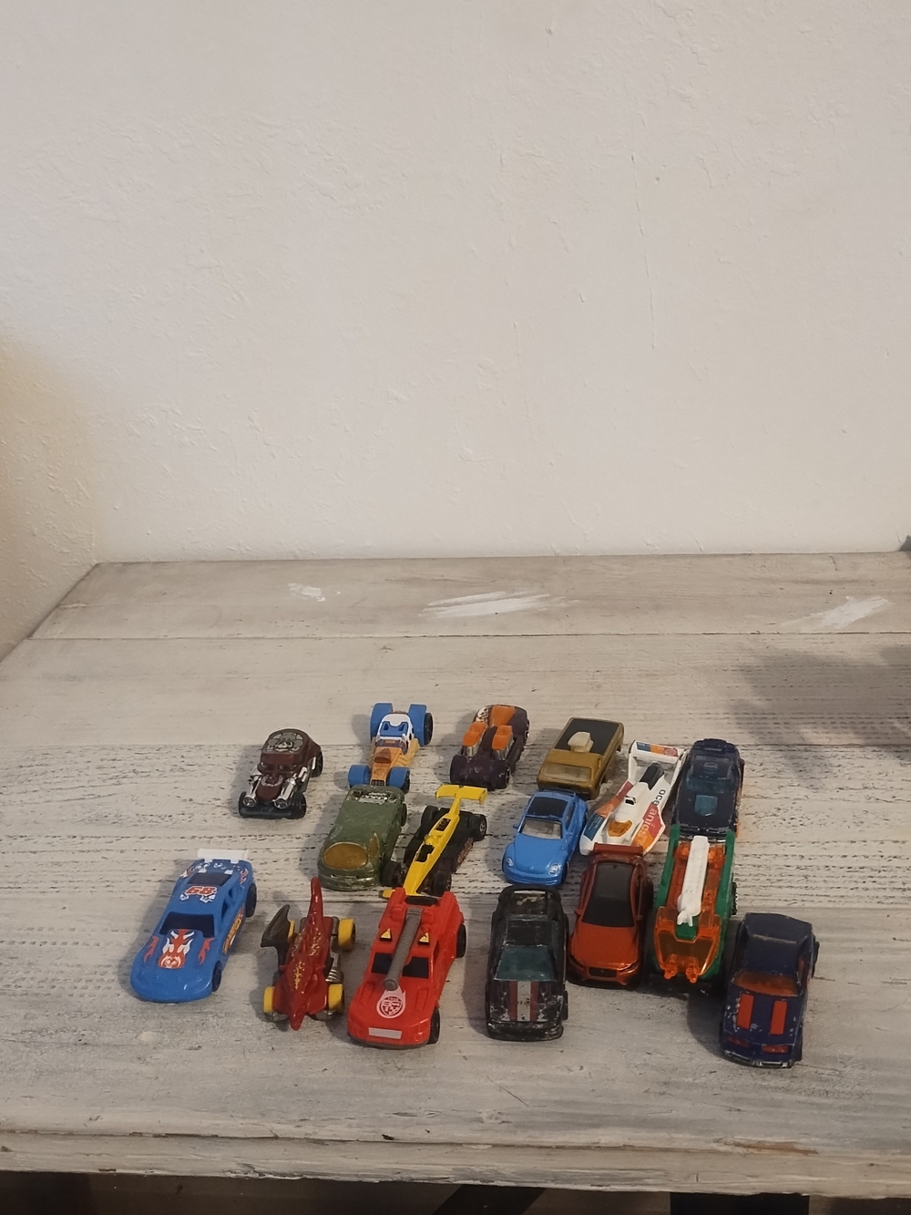 Lot of 16 Hot Wheels 80,s 1999/2014/2021 diecast and plastic some scratches